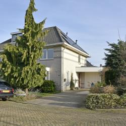 J van Zantenstraat 27, TIEL